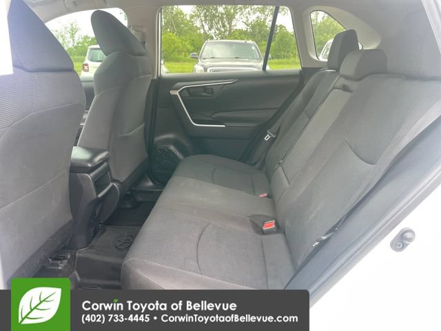 Used 2021 Toyota RAV4 LE FWD image 25