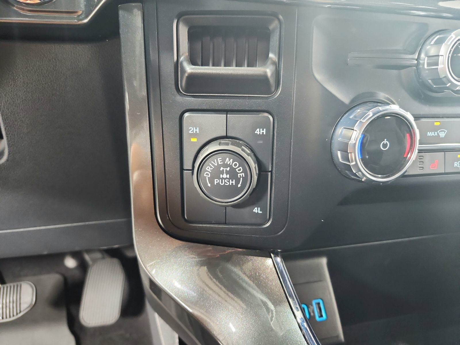 Used 2023 Ford F150 XLT w/ Equipment Group 302A High AWD/4WD image 27
