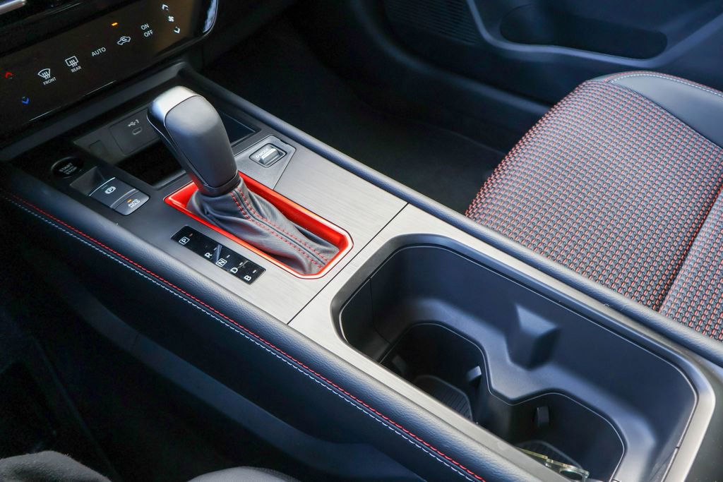 New 2026 Nissan Kicks SR image 13