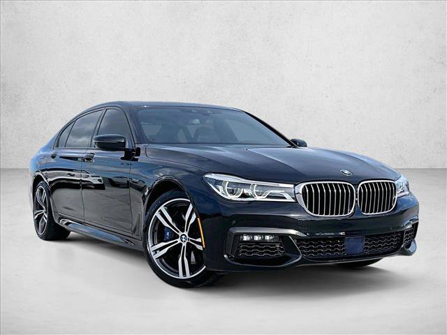 Used 2017 BMW 750i RWD image 12