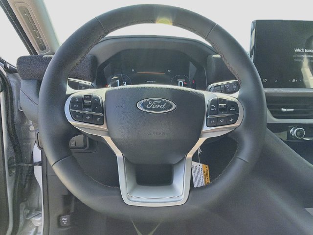 New 2026 Ford Explorer Active AWD/4WD image 9