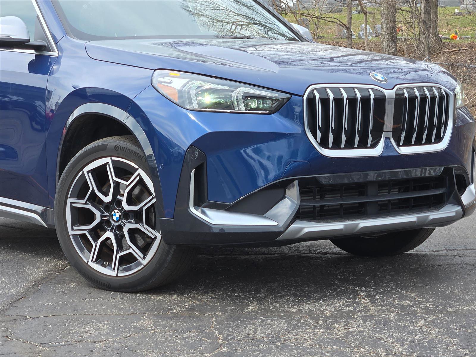 Used 2024 BMW X1 xDrive28i w/ Convenience Package AWD/4WD image 2