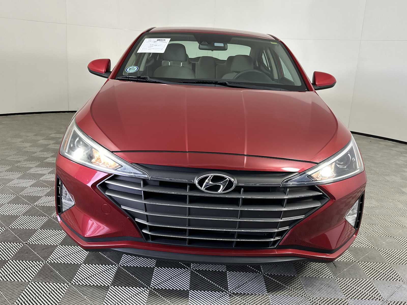 Used 2020 Hyundai Elantra SEL w/ Cargo Package (C1) FWD image 3