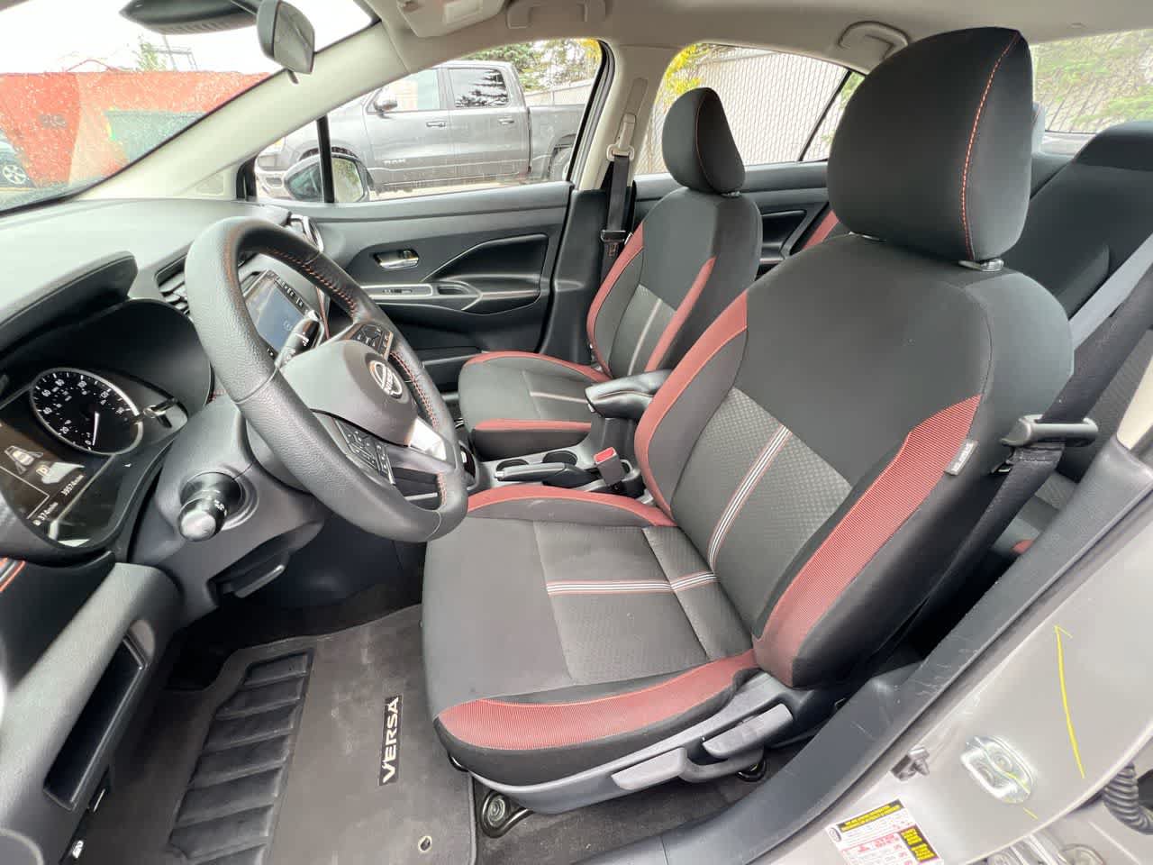 Used 2024 Nissan Versa SR FWD image 11