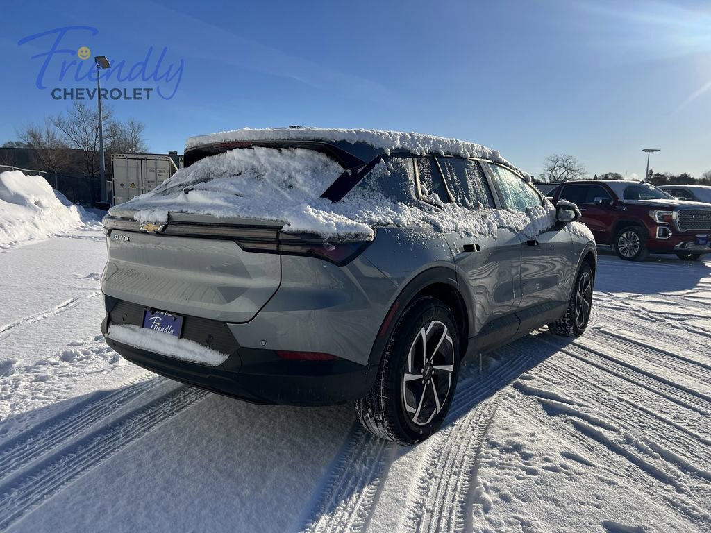 New 2026 Chevrolet Equinox EV LT FWD image 3