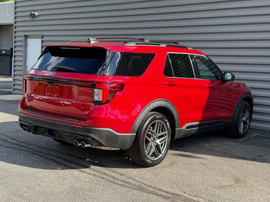 New 2026 Ford Explorer ST w/ Sun And Sound Package AWD/4WD image 32