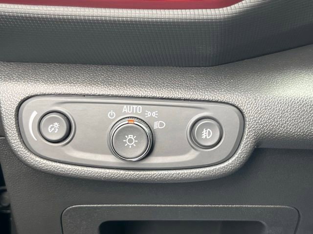 Certified 2023 Chevrolet TrailBlazer RS w/ Convenience Package image 40