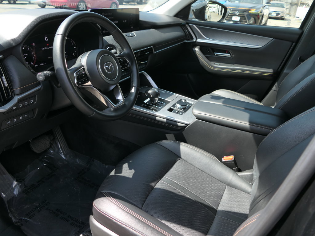 Used 2026 MAZDA CX-90 3.3 Turbo w/ Premium Sport Pkg AWD/4WD image 11