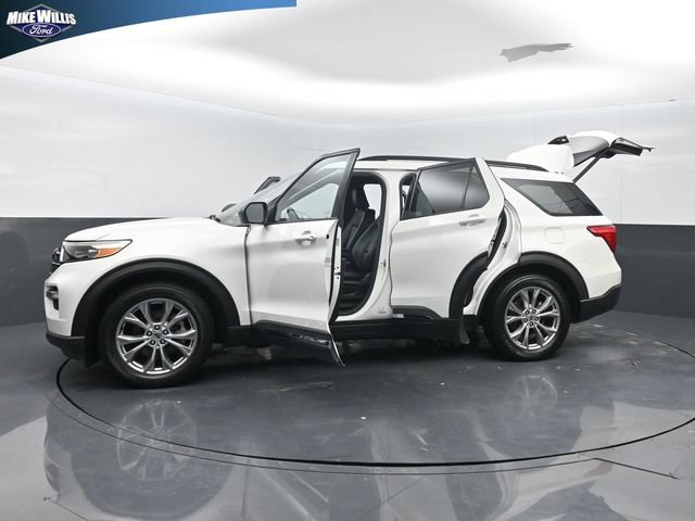 Used 2020 Ford Explorer XLT w/ Equipment Group 202A RWD image 18