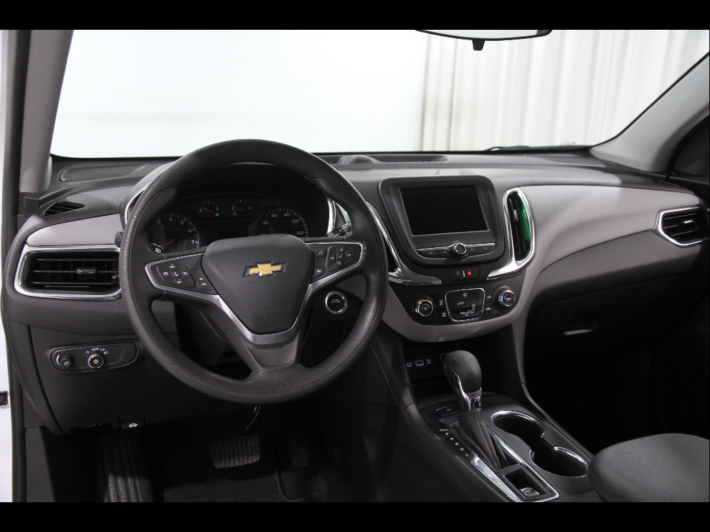 Certified 2023 Chevrolet Equinox LS w/ Driver Confidence II Package AWD/4WD image 6