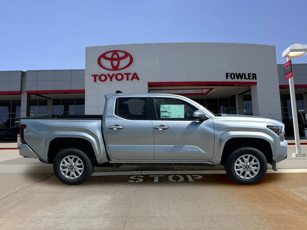 New 2026 Toyota Tacoma SR5 AWD/4WD image 7