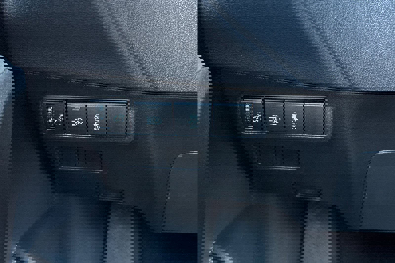 New 2026 Toyota Corolla Cross LE image 29