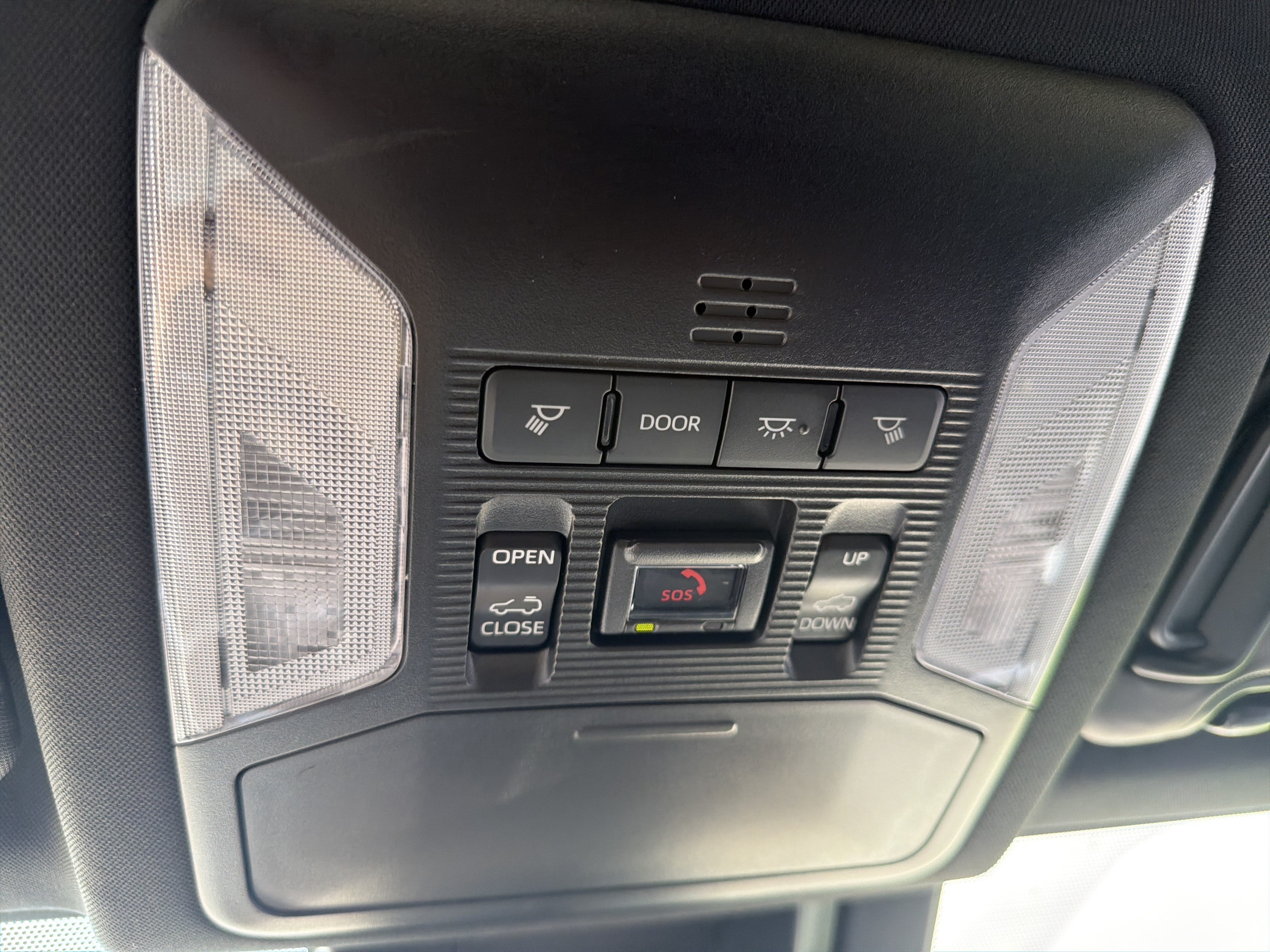 Certified 2024 Toyota RAV4 XSE w/ Weather Package AWD/4WD image 5