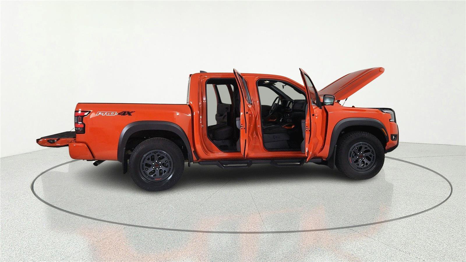 Used 2026 Nissan Frontier PRO-4X w/ Pro-4x Convenience Package AWD/4WD image 8