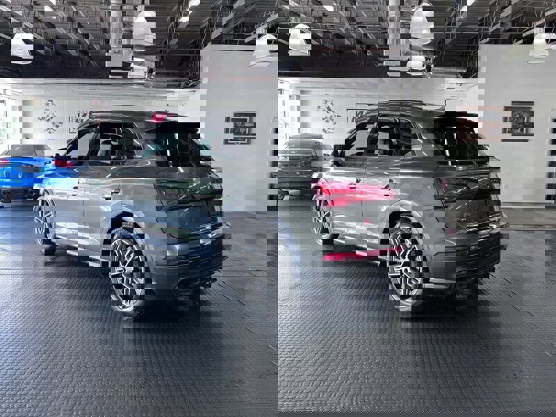 Used 2018 Audi SQ5 Premium Plus image 6