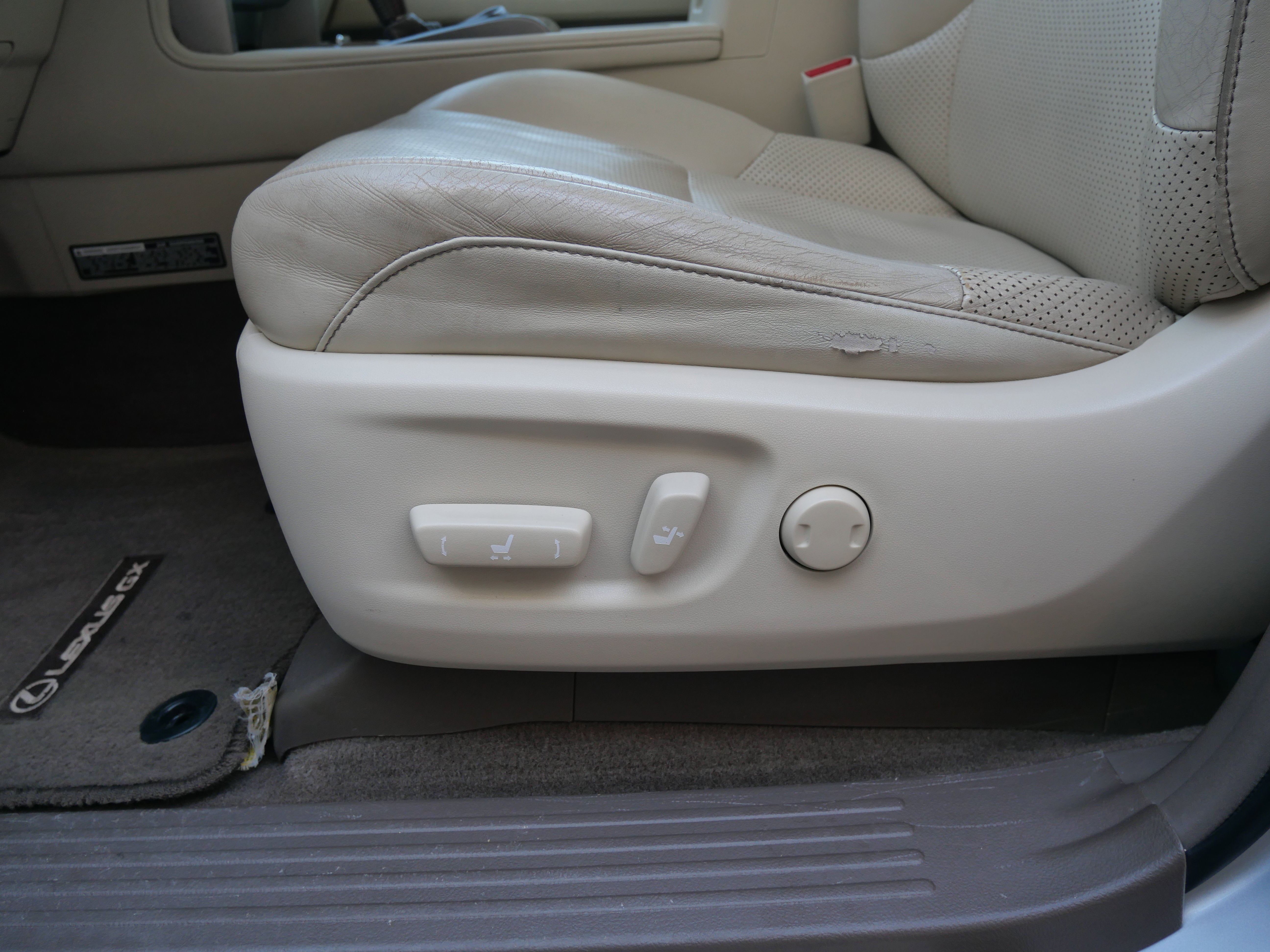 Used 2017 Lexus GX 460 Luxury image 24