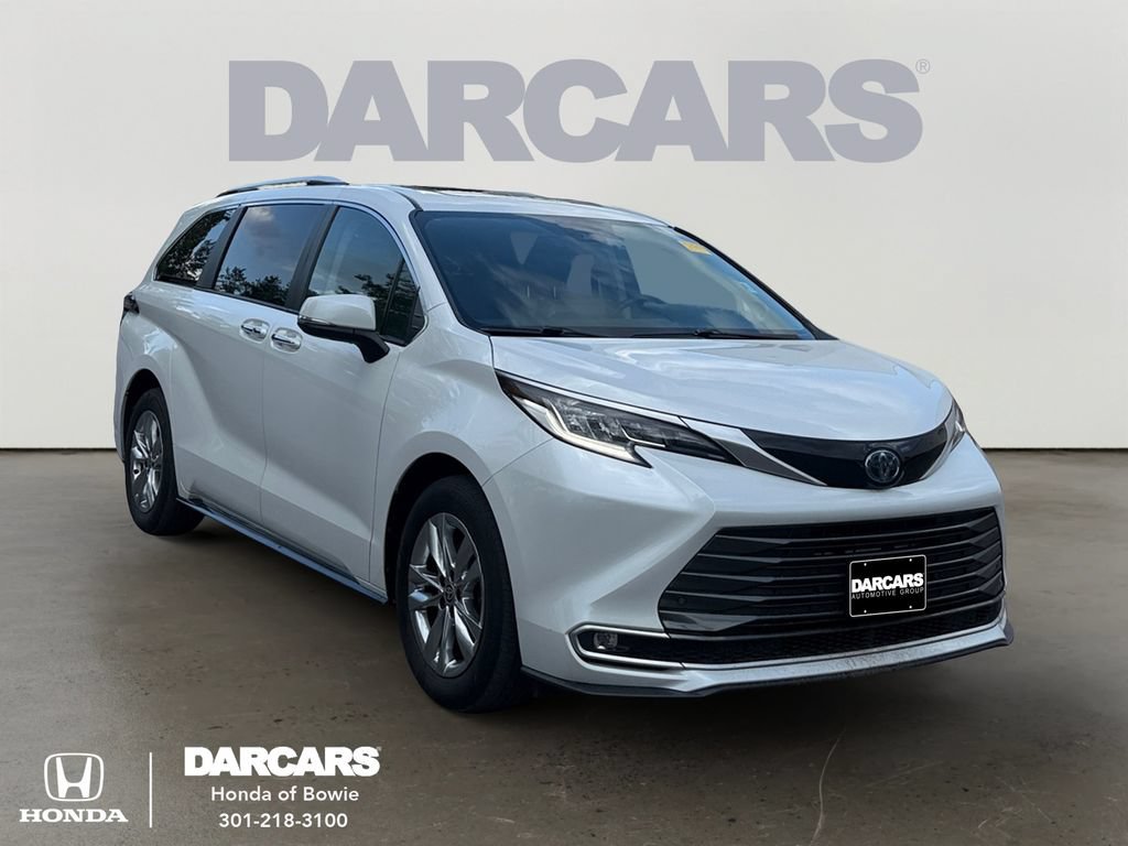 Used 2023 Toyota Sienna Limited