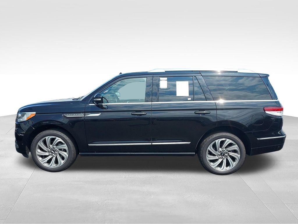 Used 2024 Lincoln Navigator Reserve AWD/4WD video 2