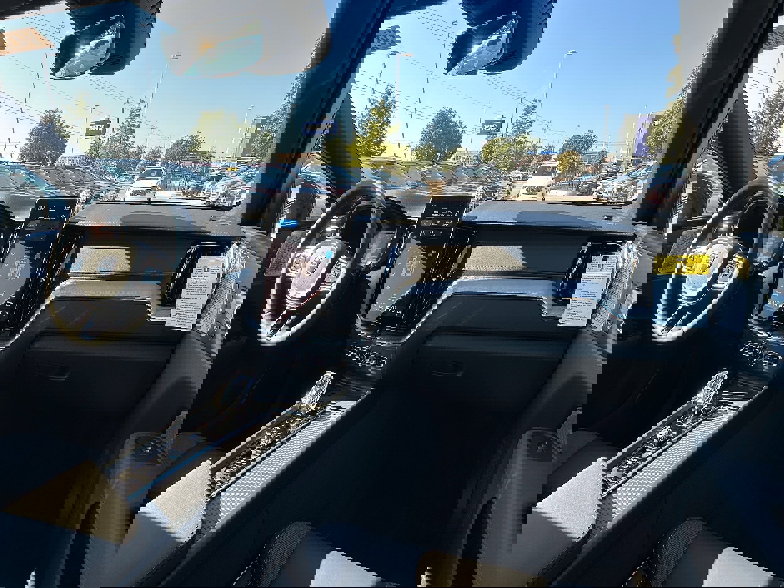 New 2026 Volvo XC60 T8 Polestar image 10
