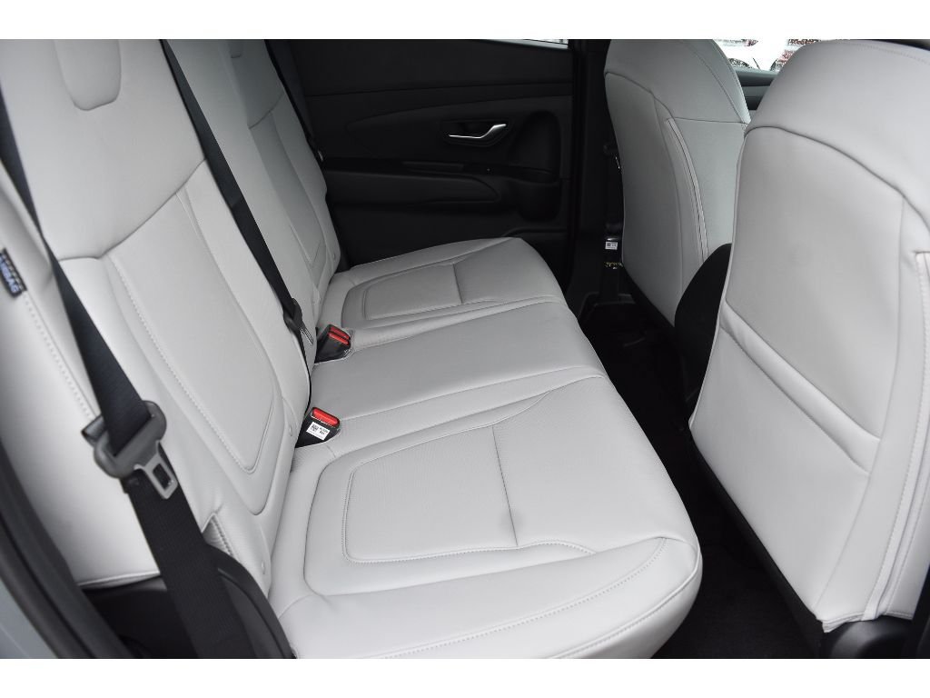 New 2026 Hyundai Santa Cruz SEL FWD image 32