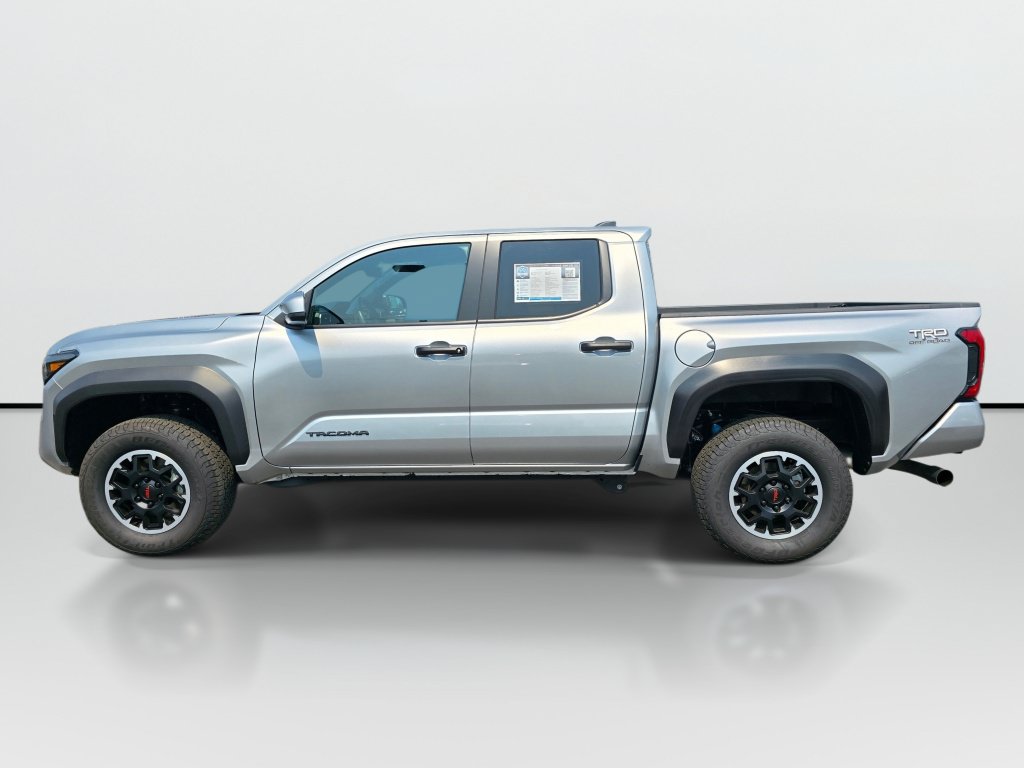 Used 2024 Toyota Tacoma TRD Off-Road AWD/4WD image 2