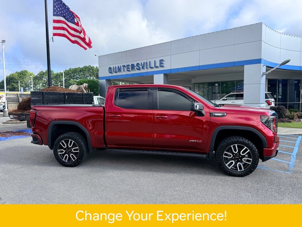 Used 2024 GMC Sierra 1500 AT4 w/ Technology Package AWD/4WD image 4