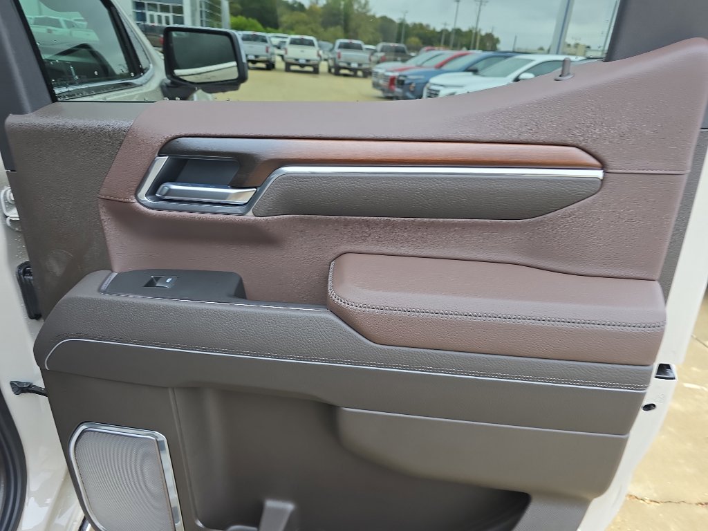 New 2026 GMC Sierra 1500 Denali w/ Denali Reserve Package image 17