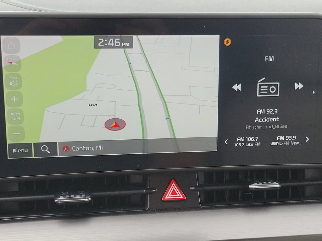 Certified 2024 Kia Sportage EX AWD/4WD image 17