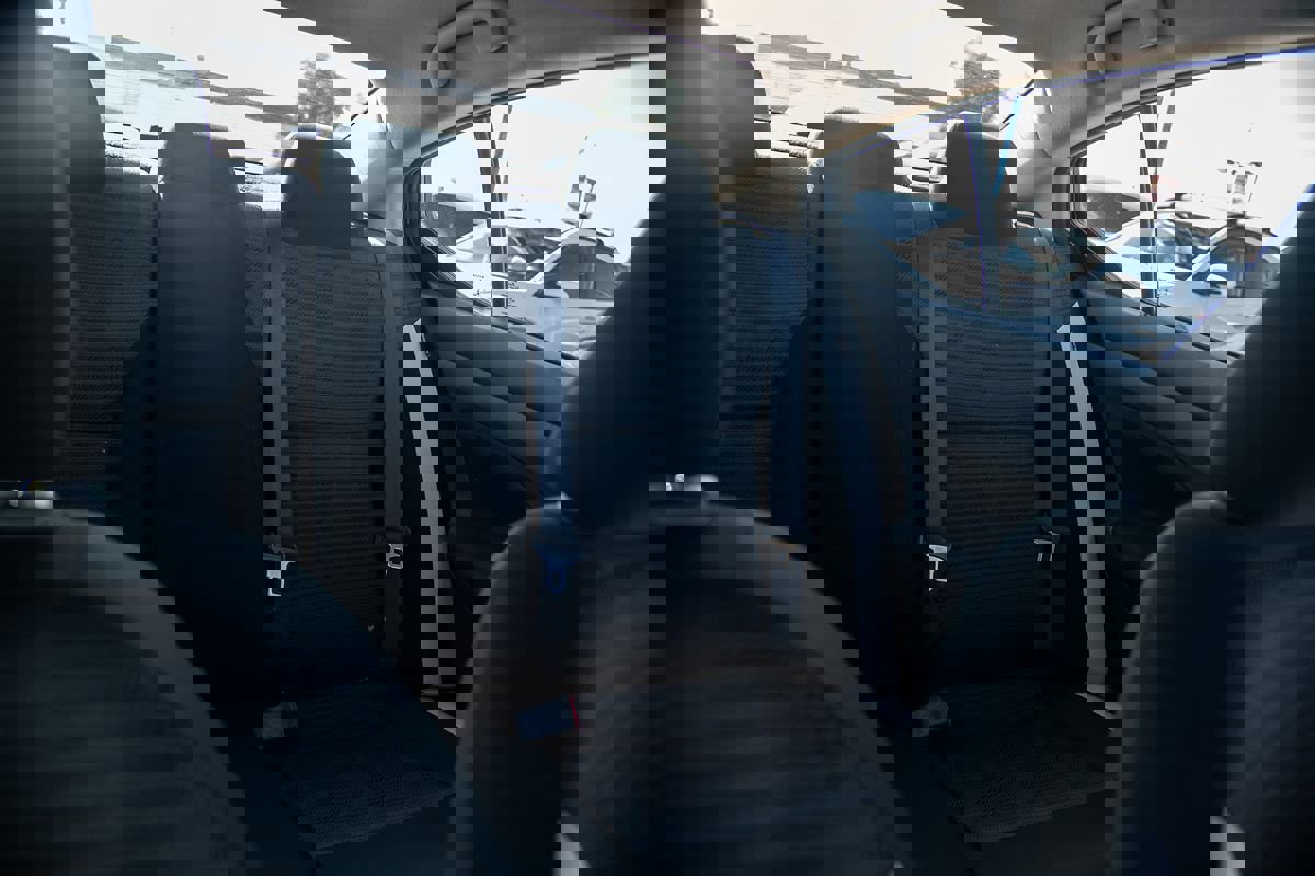 Used 2021 Nissan Versa SV image 21