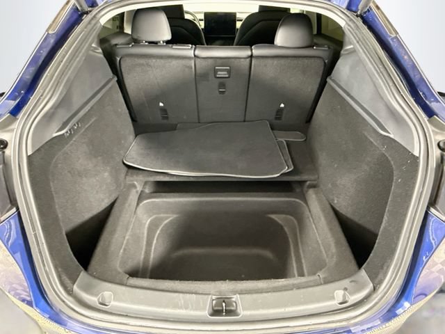 Used 2023 Tesla Model Y Long Range AWD/4WD image 25