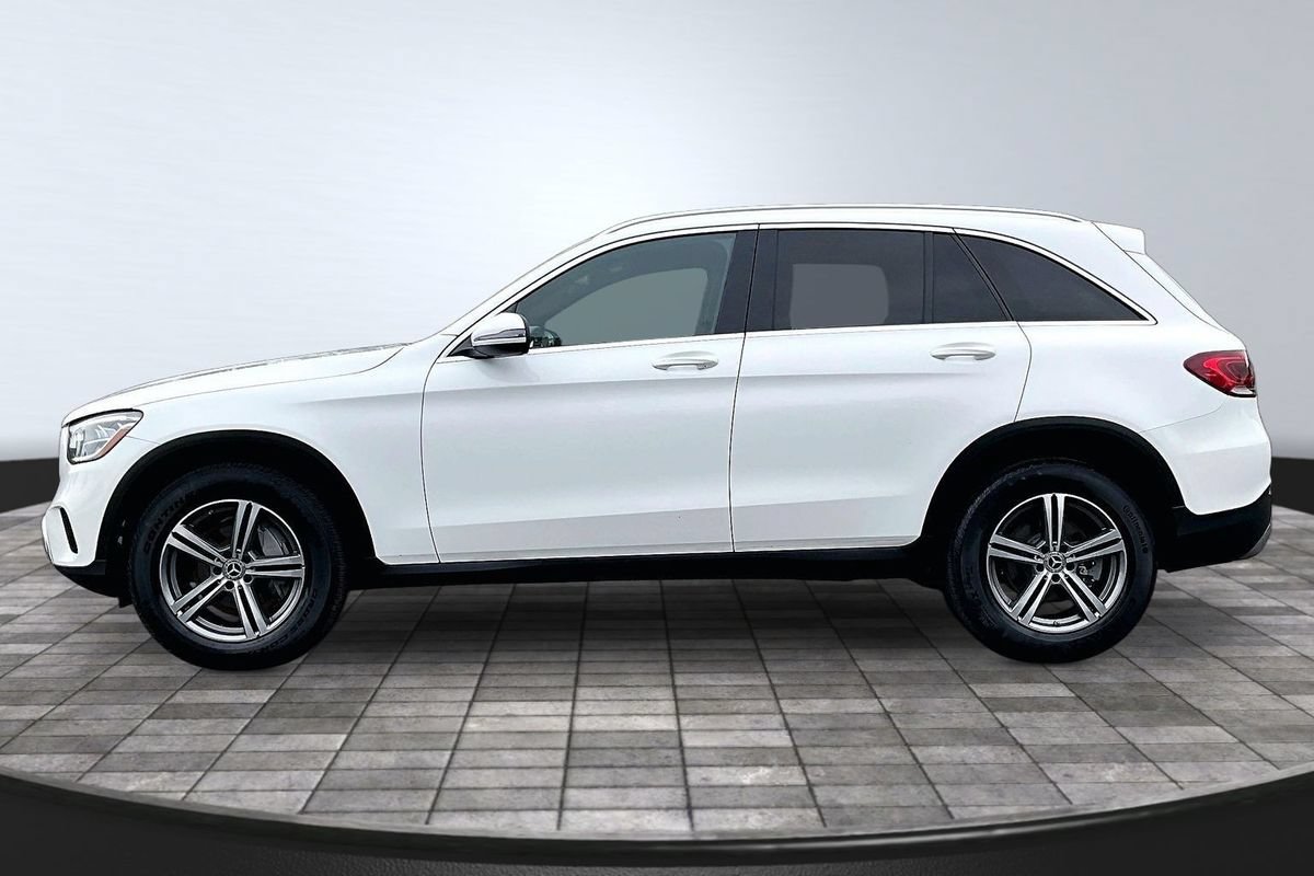 Used 2020 Mercedes-Benz GLC 300 4MATIC image 4