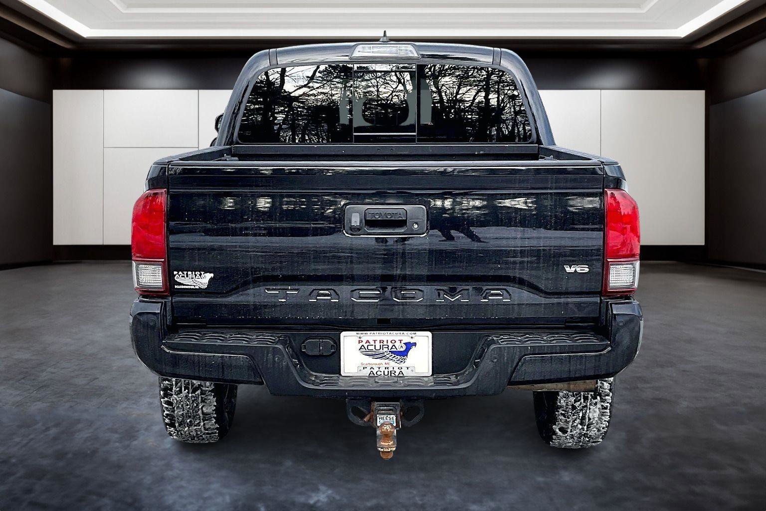 Used 2019 Toyota Tacoma TRD Off-Road image 4