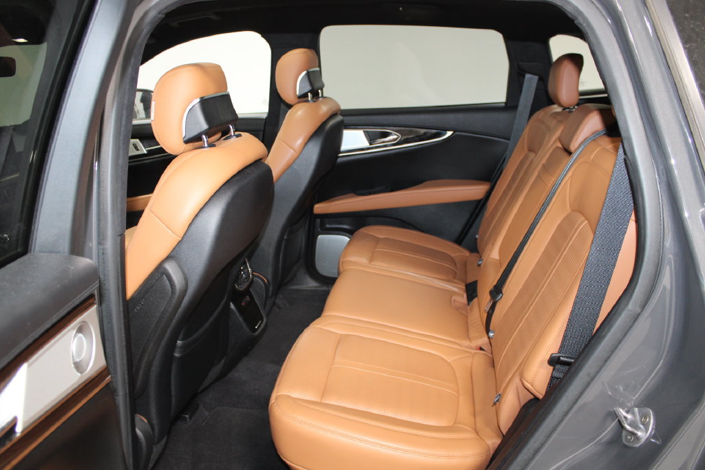 Used 2023 Lincoln Nautilus Black Label AWD/4WD image 19