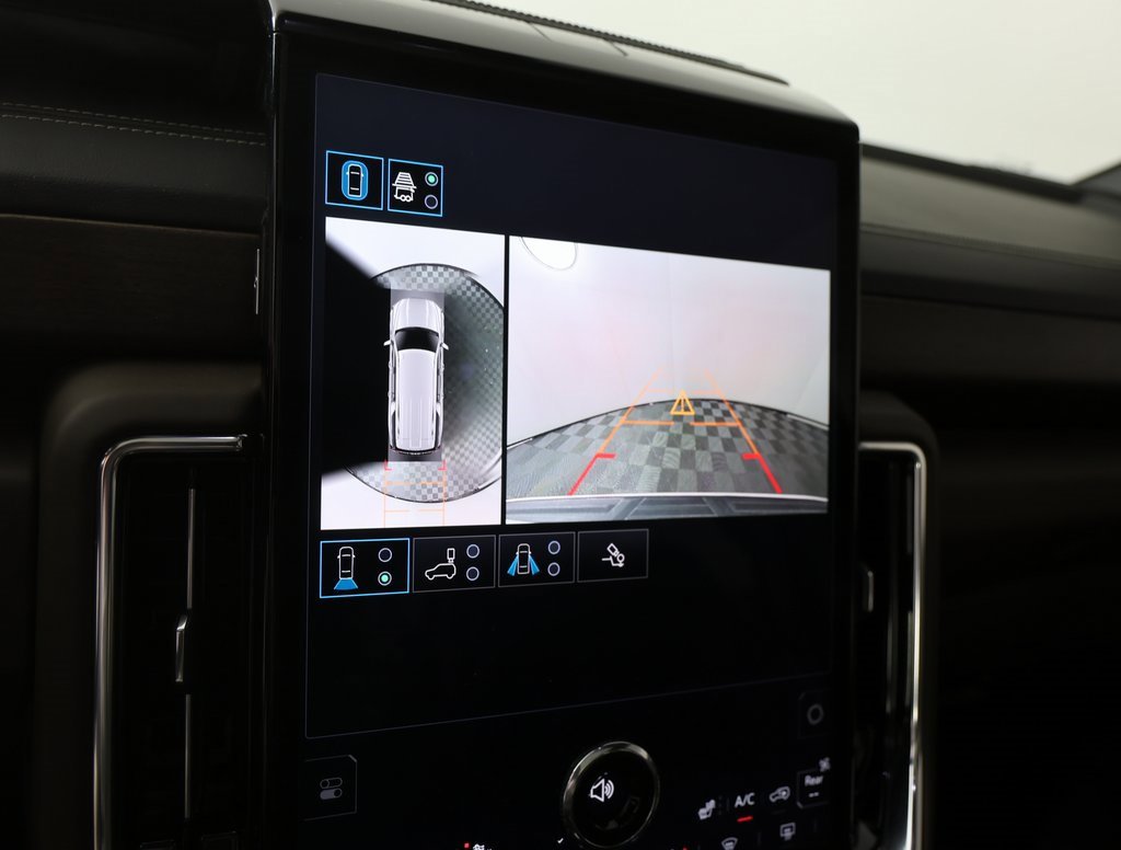 Used 2025 GMC Yukon XL Denali Ultimate image 7