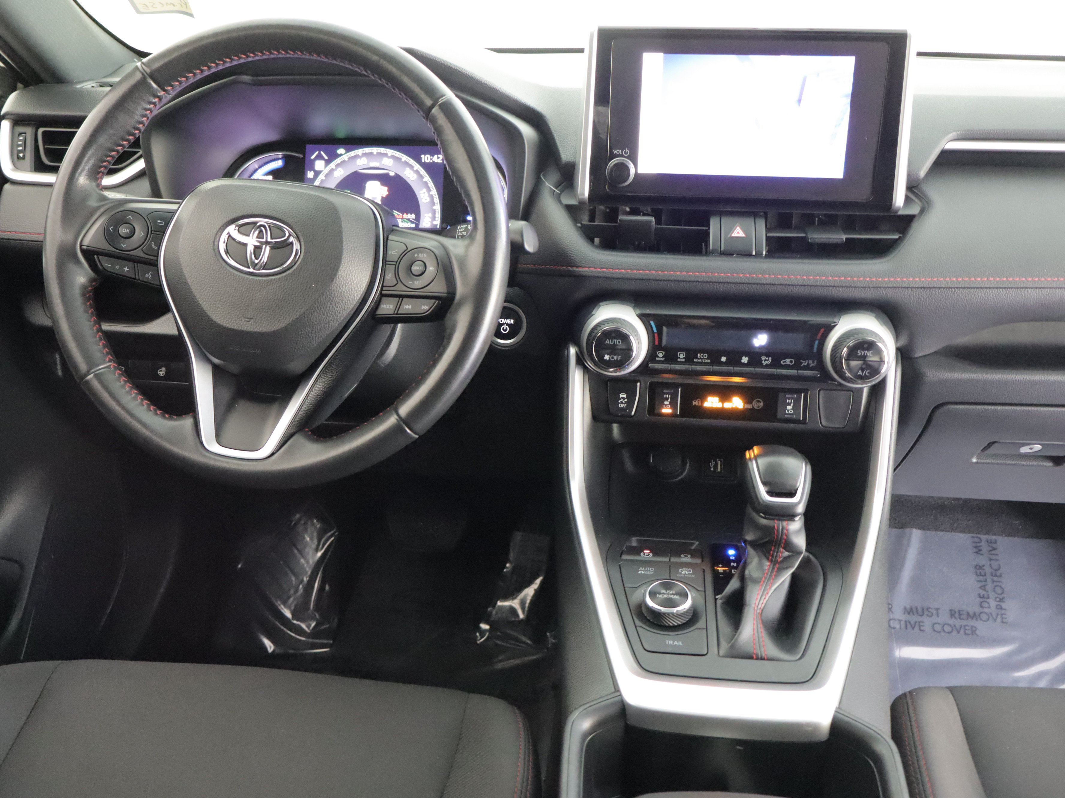 Used 2023 Toyota RAV4 SE w/ Weather & Moonroof Package AWD/4WD image 2