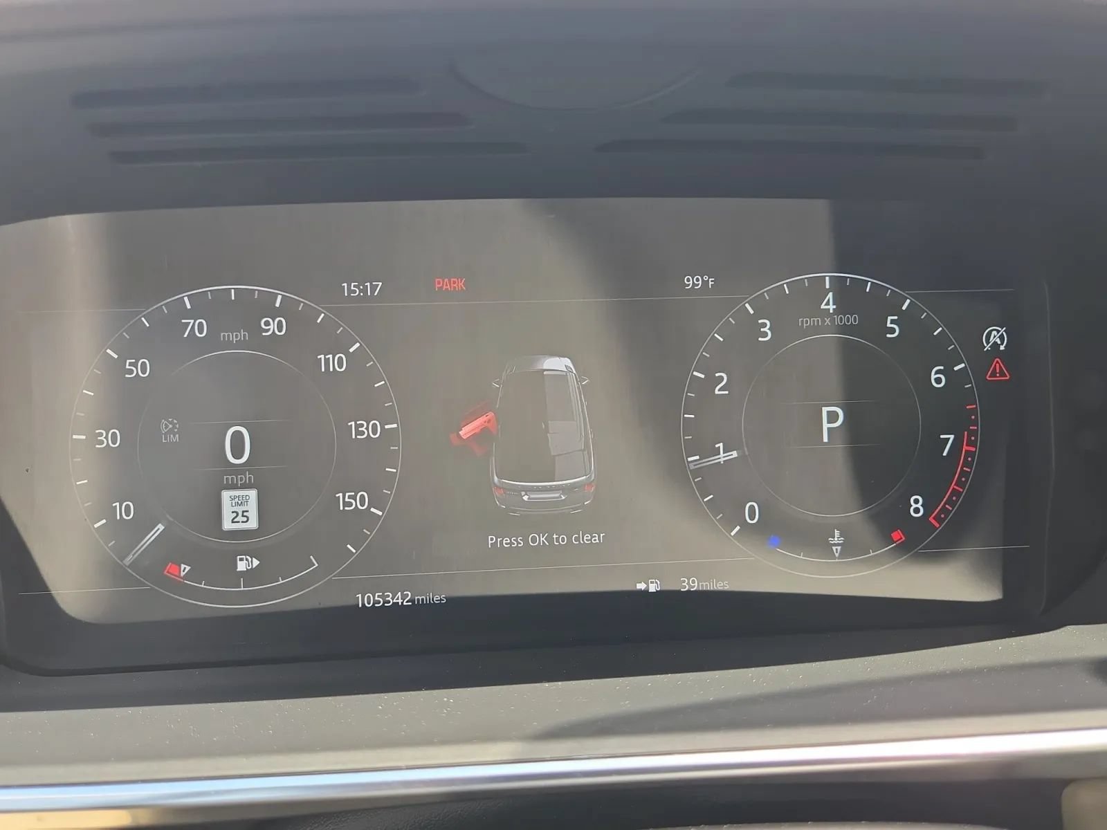 Used 2018 Land Rover Range Rover Sport HSE AWD/4WD image 22