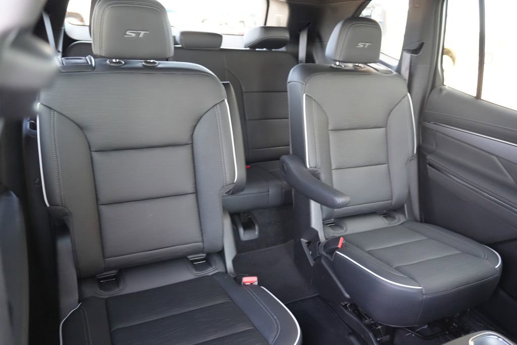 Used 2026 Buick Enclave Sport Touring AWD/4WD image 22