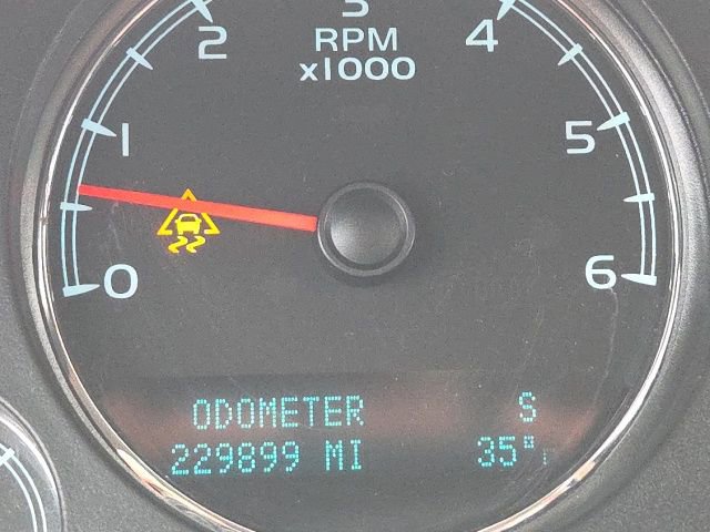 Used 2009 Chevrolet Avalanche LT image 38