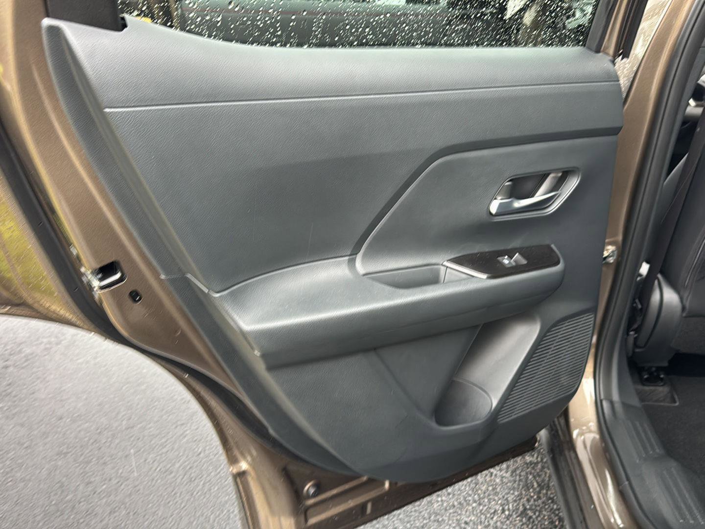 Used 2026 Nissan Kicks SR w/ SR Premium Package image 15