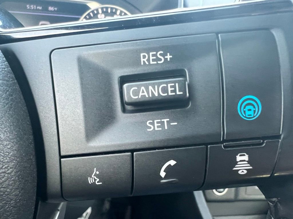 Used 2023 Nissan Rogue SV w/ SV Premium B Package AWD/4WD image 29