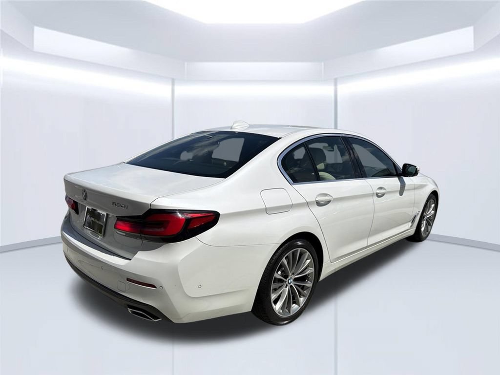 Used 2021 BMW 530i w/ Premium Package RWD image 7