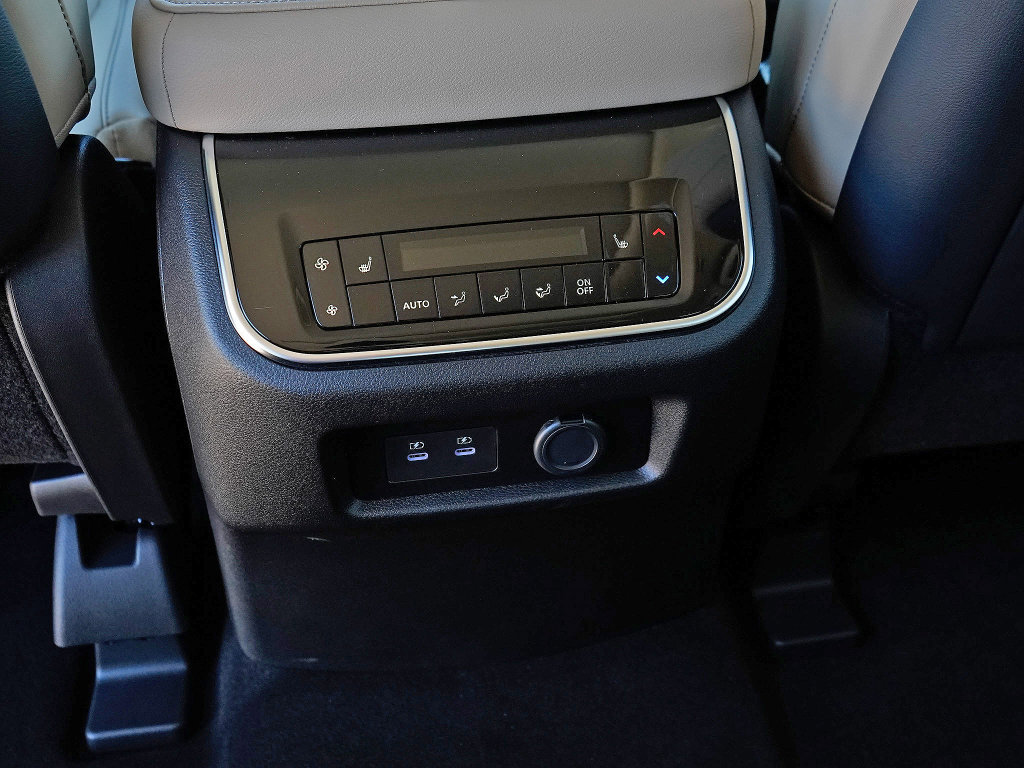 New 2026 INFINITI QX80 Pure w/ Cargo Package image 34