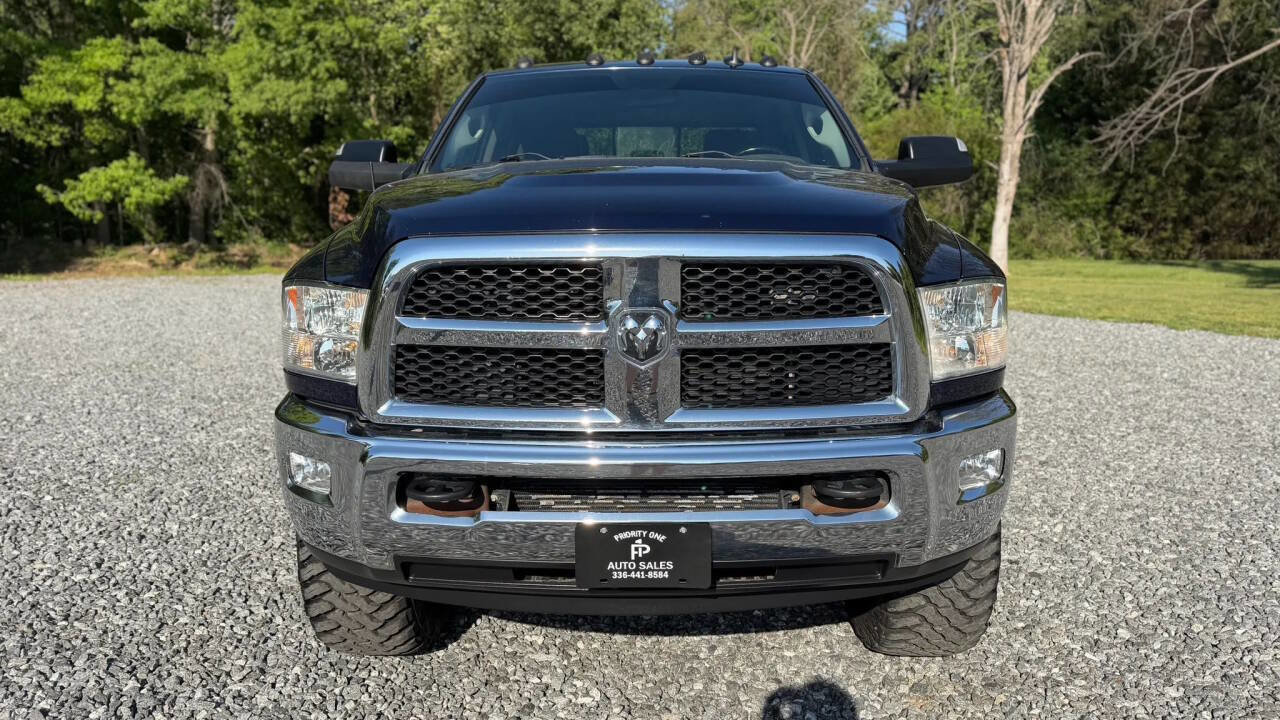 Used 2014 RAM 2500 SLT w/ Luxury Group image 2