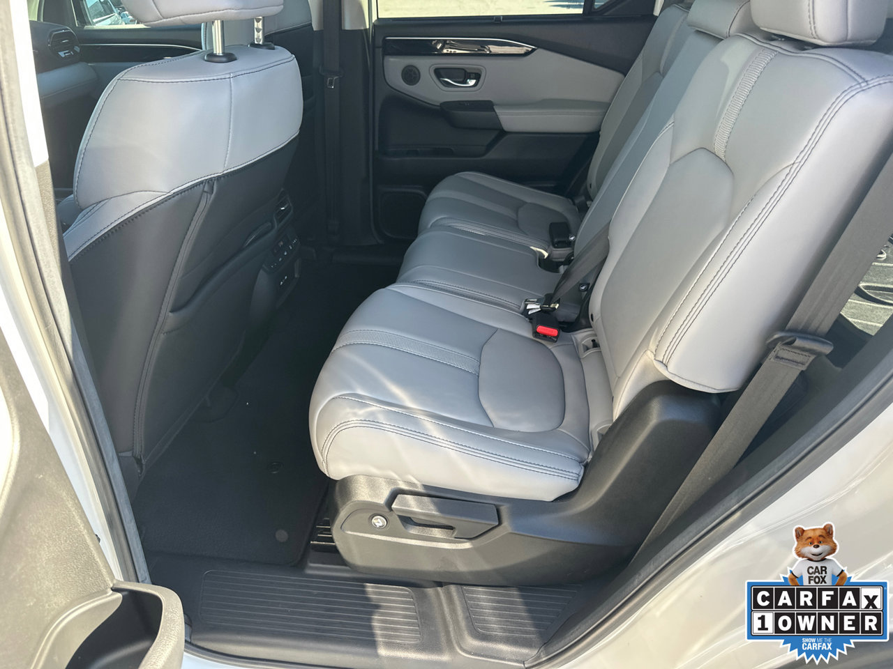 Used 2025 Honda Pilot Touring image 21