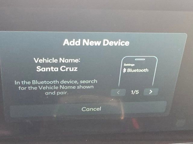 Certified 2025 Hyundai Santa Cruz SE image 9