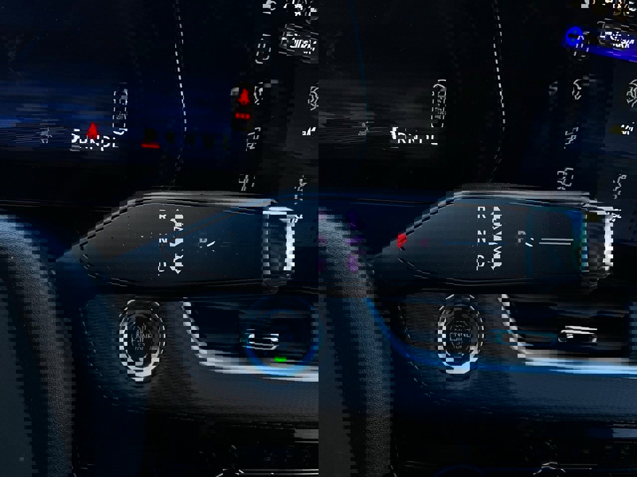 Used 2025 Chevrolet Equinox LT image 36