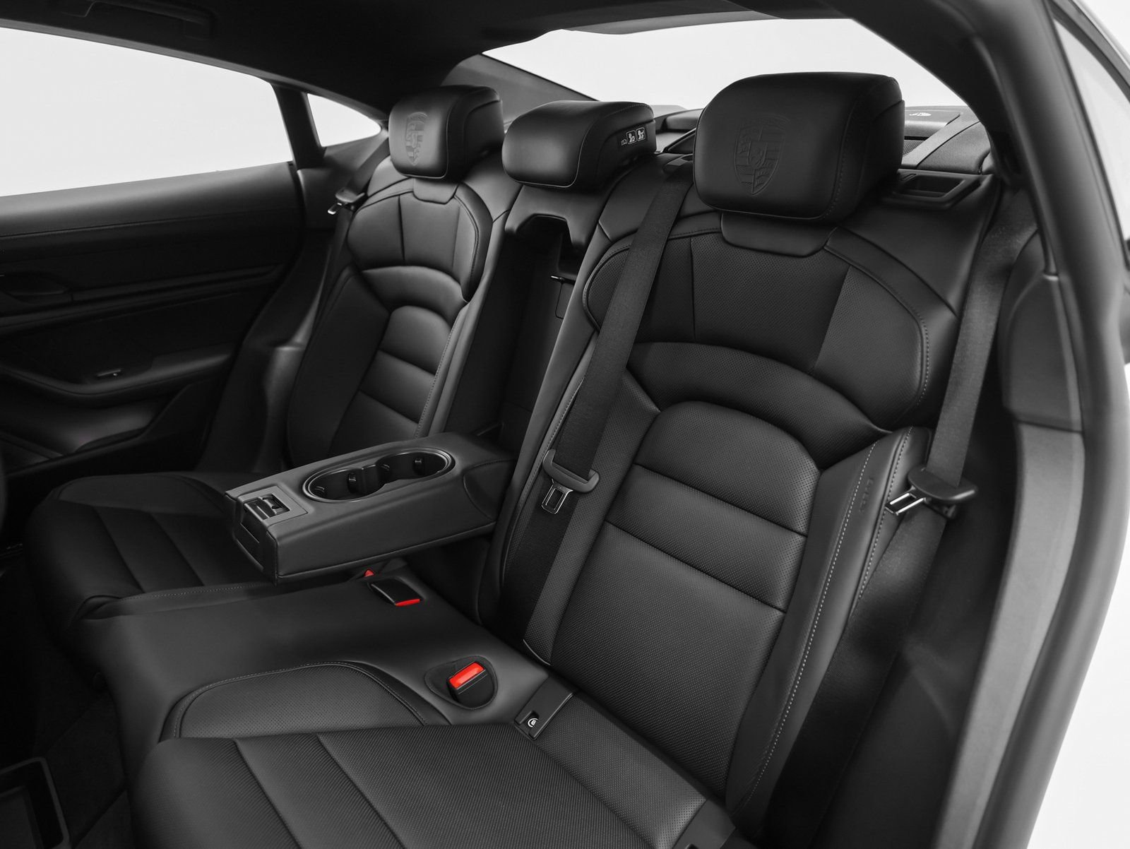 New 2026 Porsche Taycan image 49