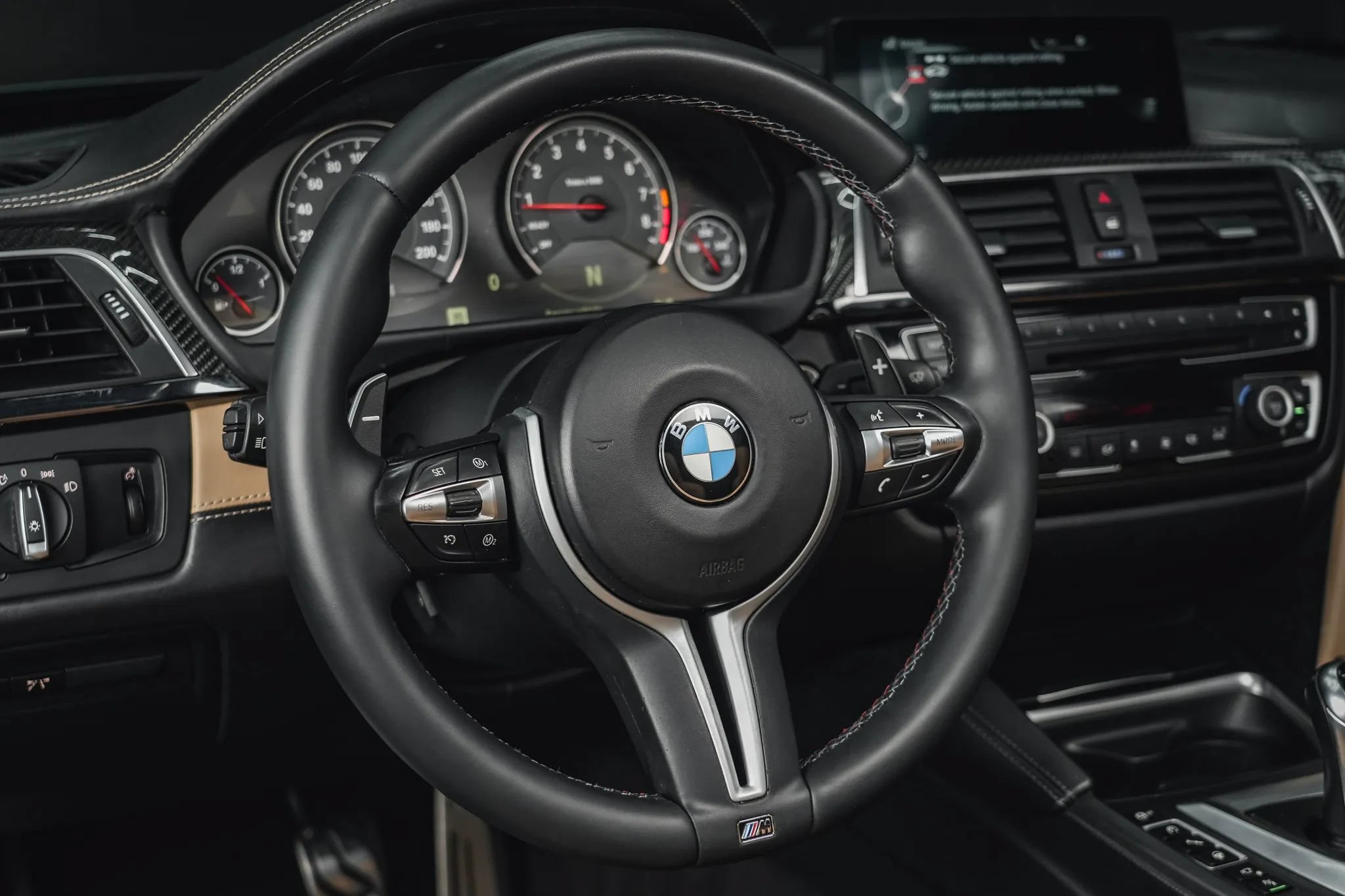 Used 2015 BMW M4 Coupe w/ Executive Package RWD image 36