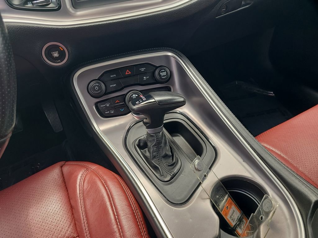 Used 2019 Dodge Challenger SXT w/ Blacktop Package image 20