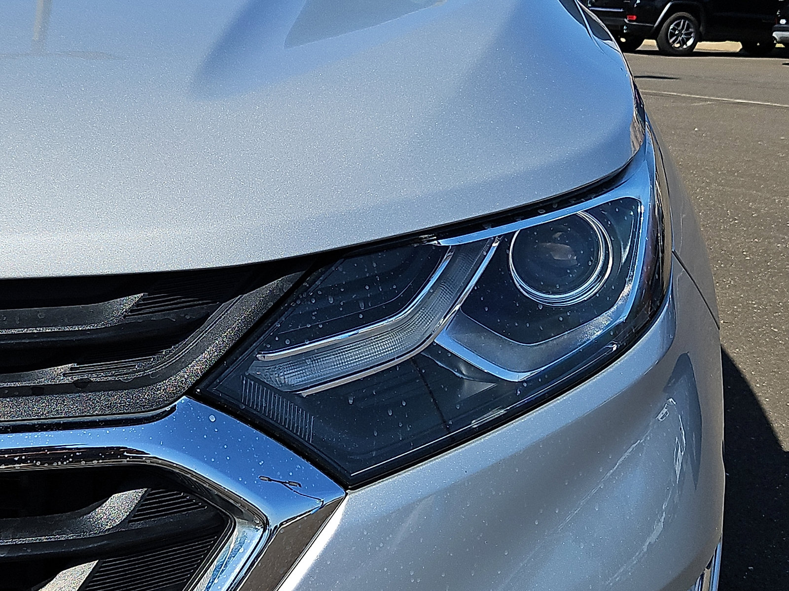 Used 2018 Chevrolet Equinox LS image 9